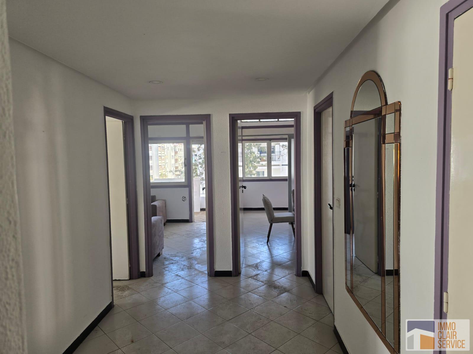 Vente Bureau prés de toutes commodités- Agdal — 3