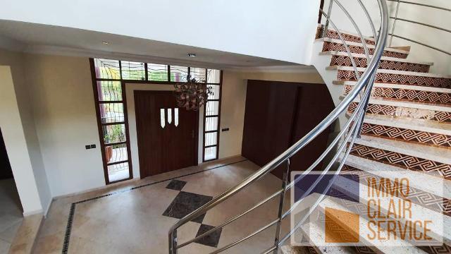 Jolie villa à vendre au niveau du quartier Souiss — 2