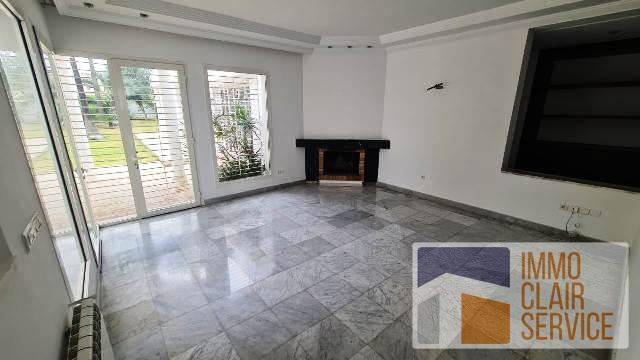 ( Réf: 15403) Villa bien située à louer (Souissi) — 3