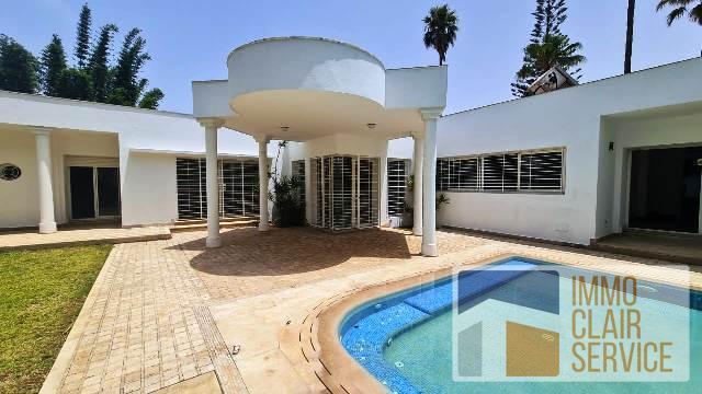 ( Réf: 15403) Villa bien située à louer (Souissi) — 2