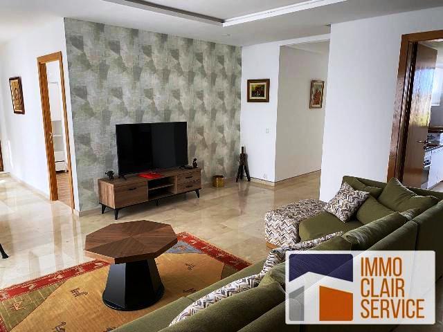 Bel appartement meublé à louer (la Marina- Salé)
