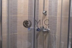 BEL APPARTEMENT MEUBLÉ DE 52M², LUMINEUX — 2