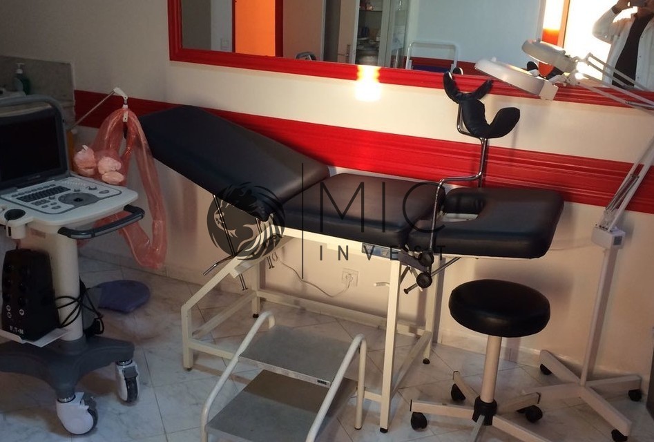 TOP EMPLACEMENT POUR CE BUREAU / LOCAL PROFESSIONNEL DE 80 M² — 3
