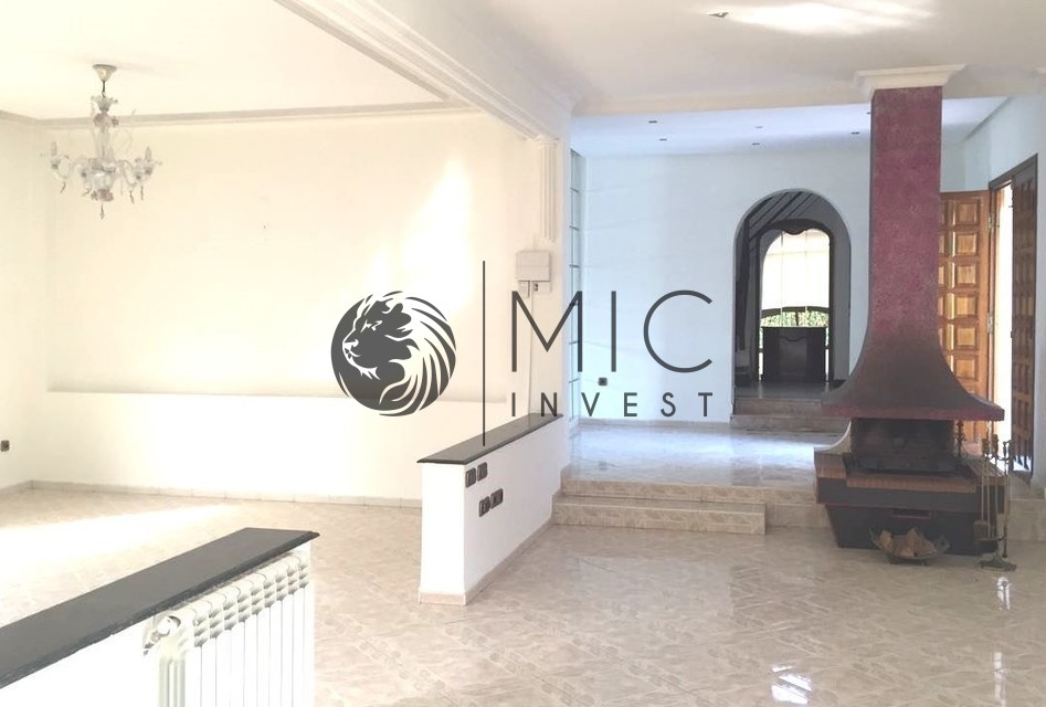 HAY RIAD RABAT - GRANDE VILLA DE 500 M² SUR 1.000 M² PISCINE — 4