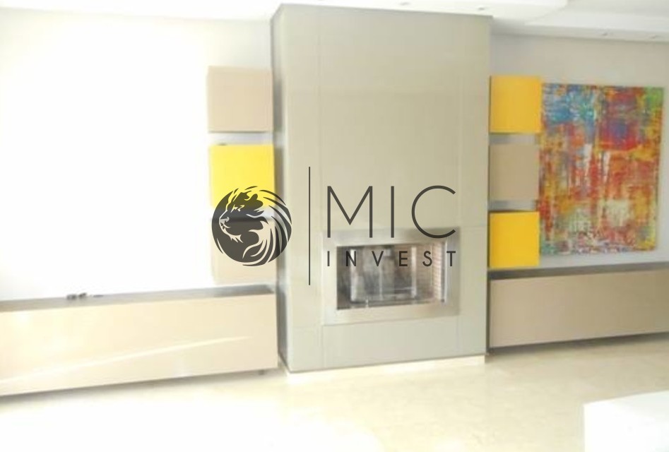 APPARTEMENT DE PRESTIGE MEUBLÉ DE 210 M² - TERRASSE VUE MER - PISCINE