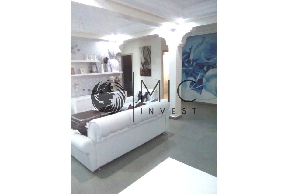 SUPERBE APPARTEMENT MEUBLÉ DE  120 M² DE GRAND STANDING — 3