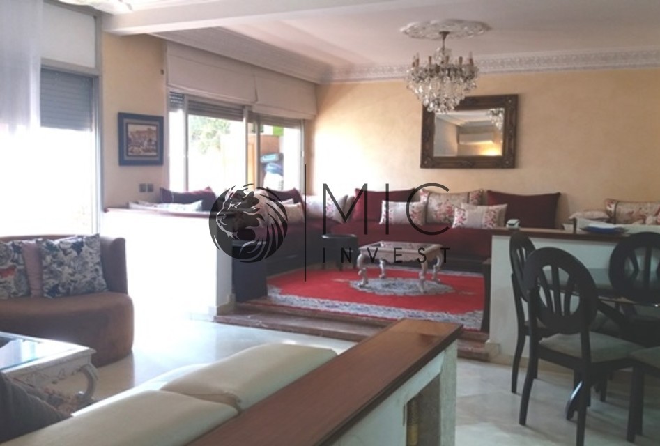 CHARMANT APPARTEMENT DE 126 M² AVEC BALCONS EN RÉSIDENCE FERMÉE — 2