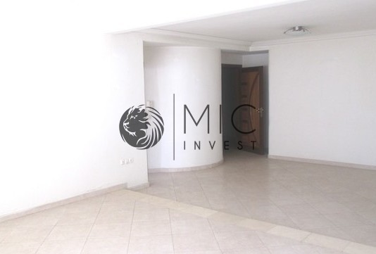TRÈS BEL APPARTEMENT DE 201 M² — 6