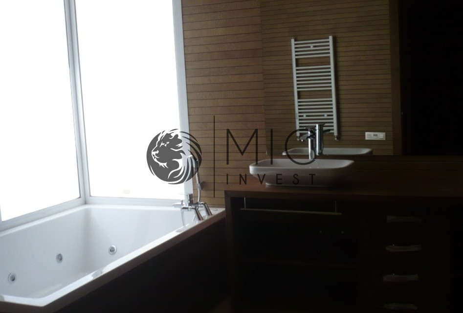Villa 860 m² à Ambassadeurs — 9