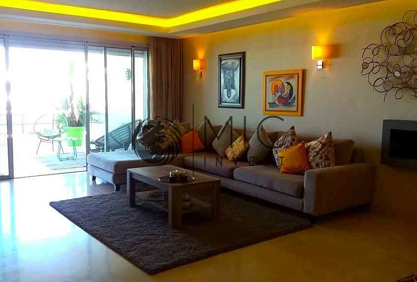 RARE APPARTEMENT D'EXCEPTION MEUBLÉ AVEC TERRASSE VUR MER
