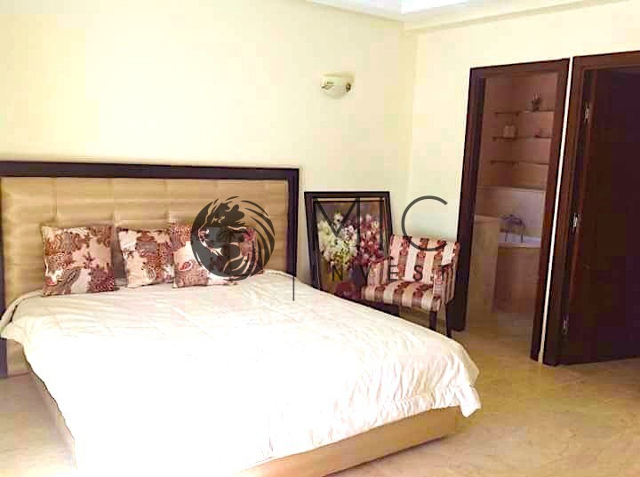 Villa 530 m² f Mohammed V — 8
