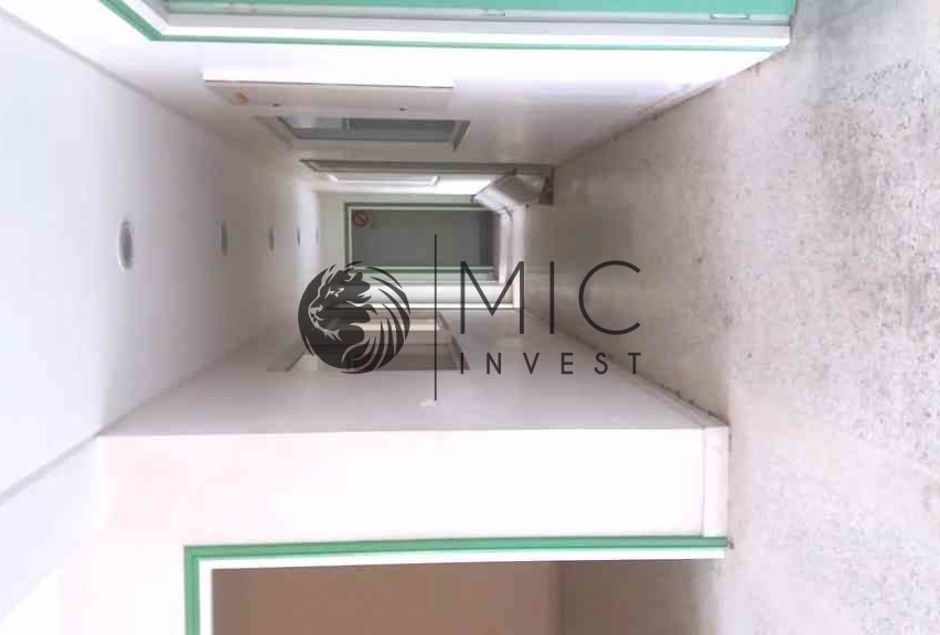 IMMEUBLE INDEPENDANT DE 2800 M² IDEAL POUR ECOLE OU AUTRE — 6