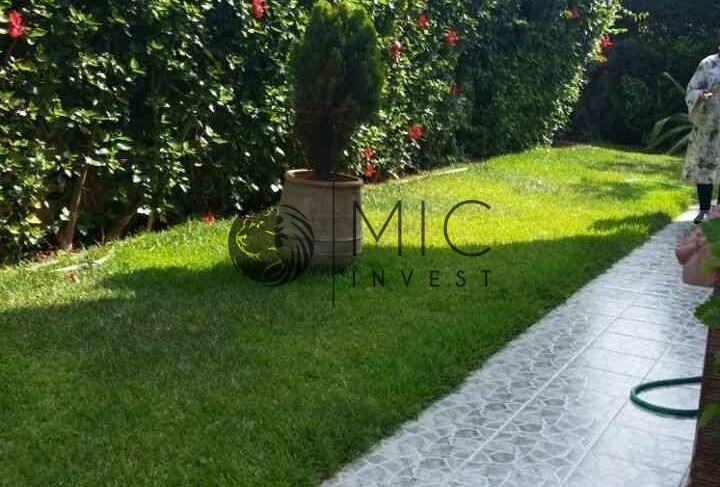 JOLIE VILLA DANS RÉSIDENCE SÉCURISEE — 4