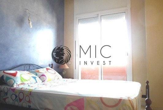BEL APPARTEMENT MEUBLÉ DE 52M², LUMINEUX — 3