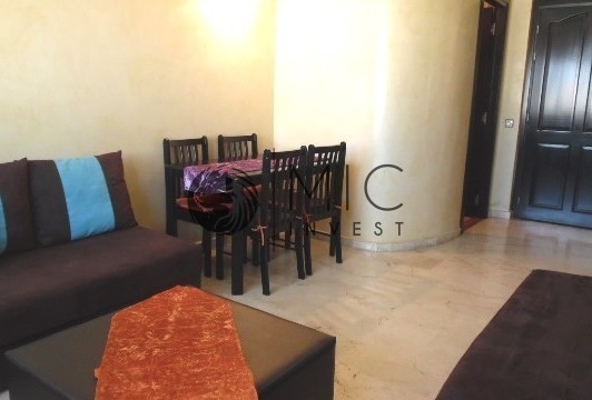 BEL APPARTEMENT MEUBLÉ DE 52M², LUMINEUX — 5