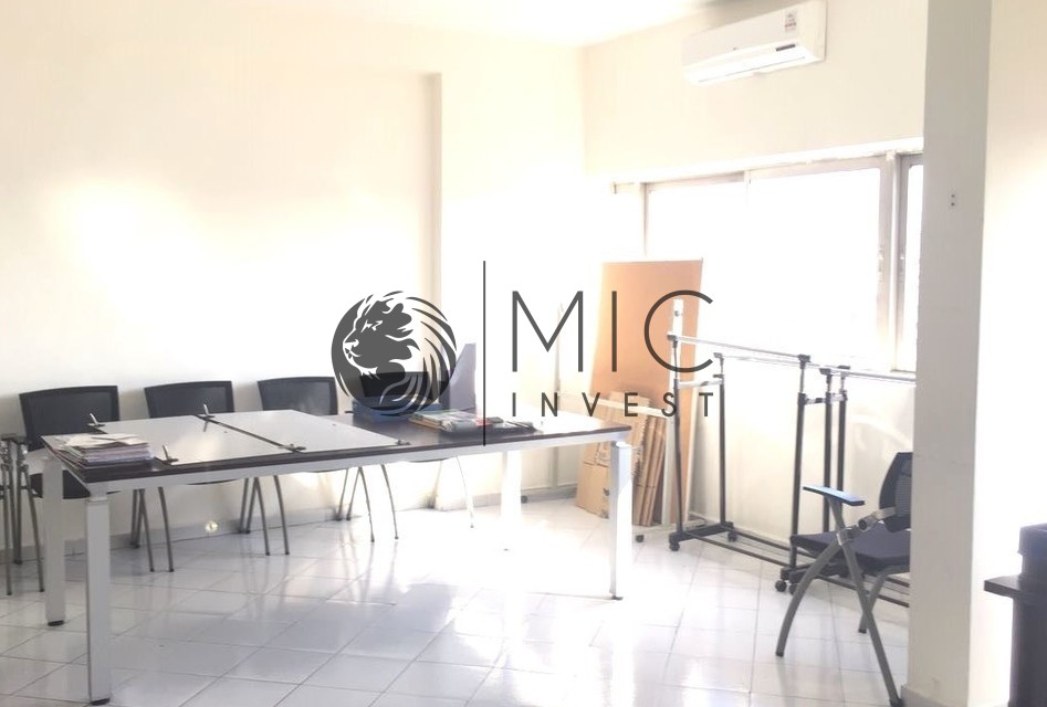 Bureau 115 m² à Abdelmoumen — 9