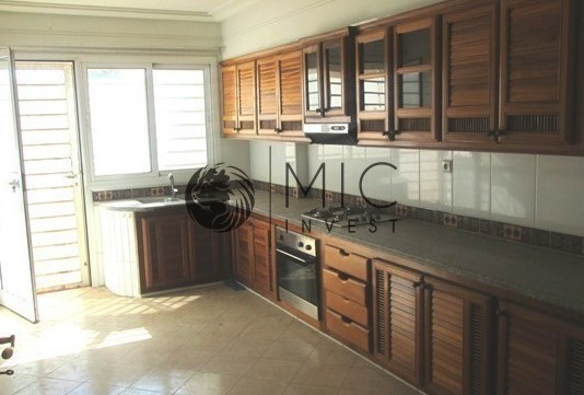 TRÈS BEL APPARTEMENT DE 201 M² — 3