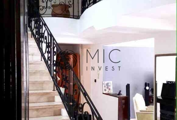 BEAU DUPLEX A VENDRE — 3