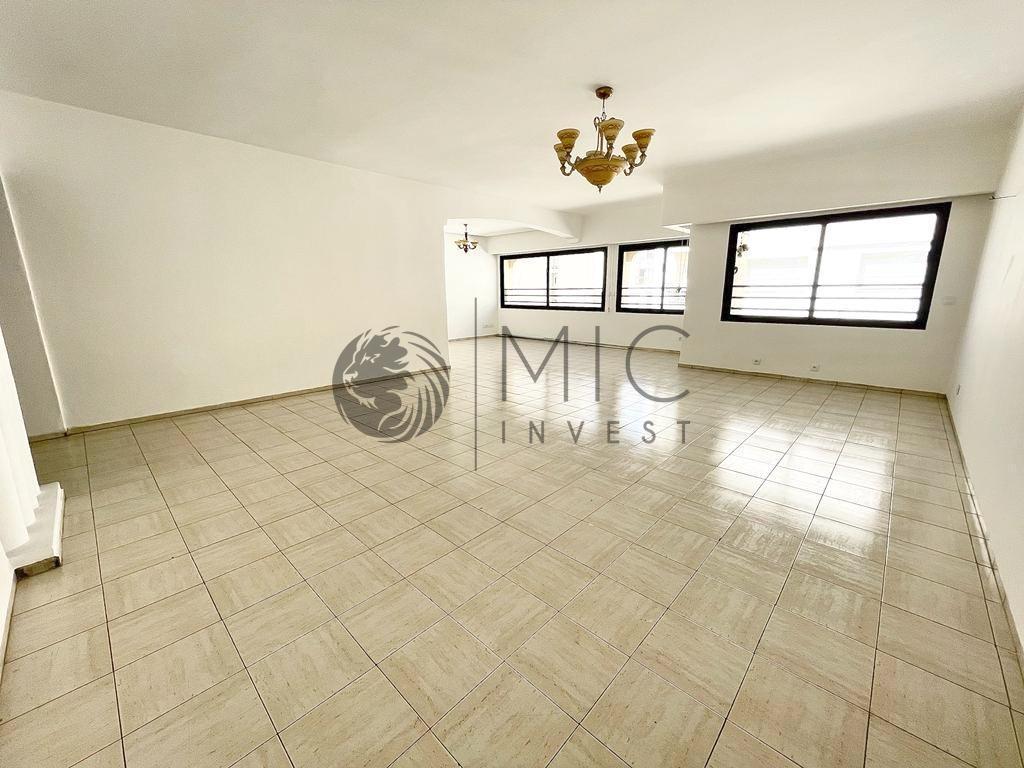 APPARTEMENT PLEIN SUD AVEC SDB ET CUISINE NEUFS — 2