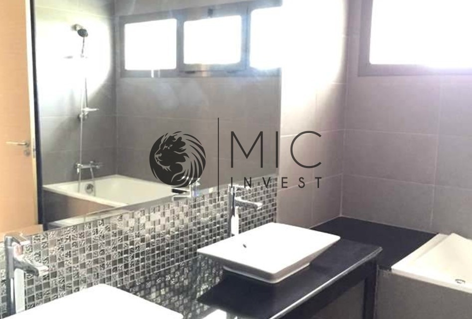 RARE VILLA NEUVE DE 376 M² SUR 504 M² AVEC 4 SUITES ET PISCINE — 5