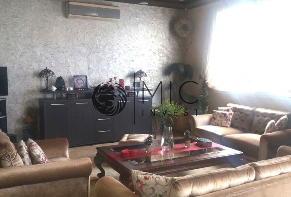 SUPERBE VILLA DE 400 M² SUR 826 M² AVEC VUE PANORAMIQUE SUR VALLÉE — 3