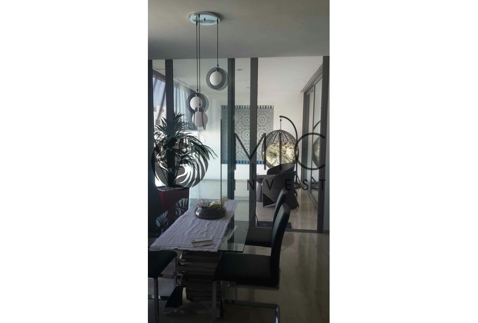 Appartement 205 m² à Autre — 8