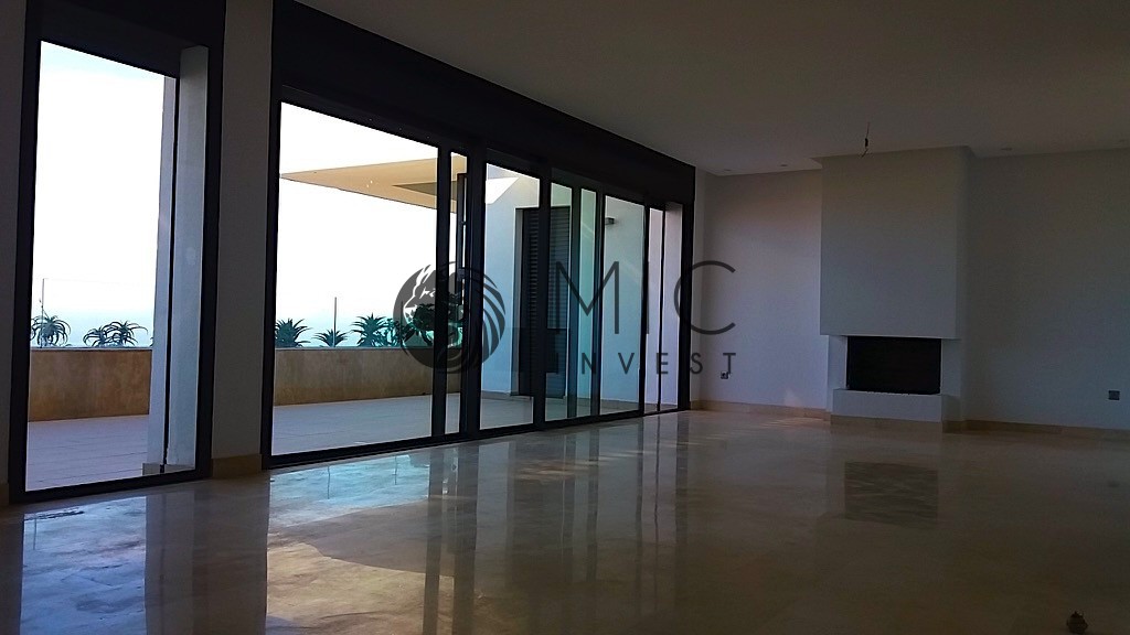 EXCEPTIONNEL APPARTEMENT NEUF DE 240 M² FACE À L'OCÉAN — 2