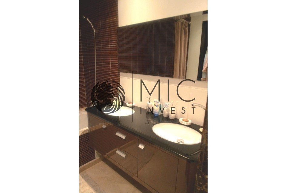 SUPERBE APPARTEMENT DE 200 M² MEUBLÉ PRESTIGE TERRASSE — 3