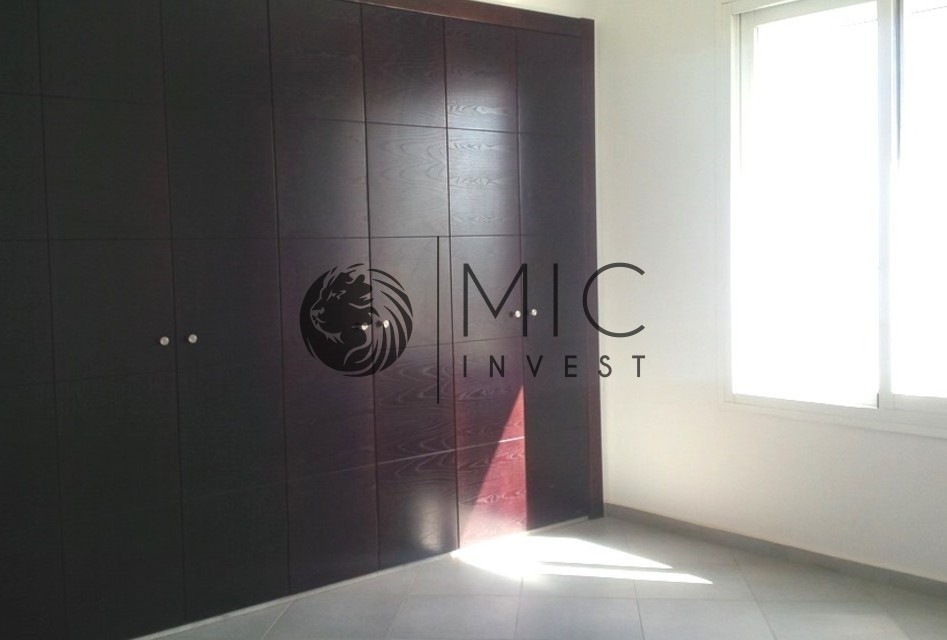 SUBLIME VILLA CONTEMPORAINE NEUVE DE 420 M² IDÉALEMENT SITUÉE — 3