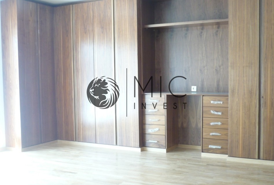 MAGNIFIQUE VILLA NEUVE DE PRESTIGE DE 860 M² SUR 1.800 M² — 4