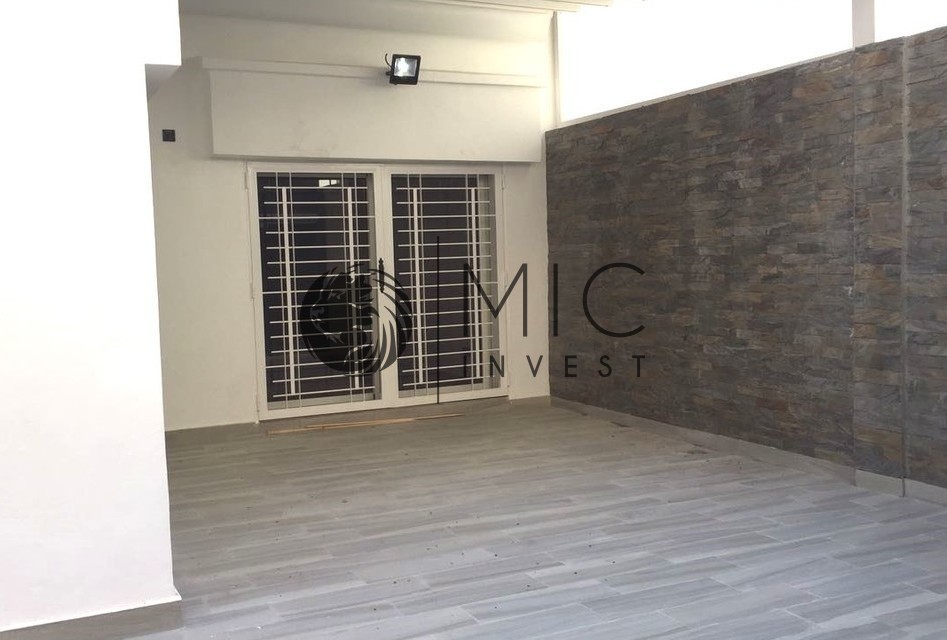 Appartement 262 m² à Racine — 10