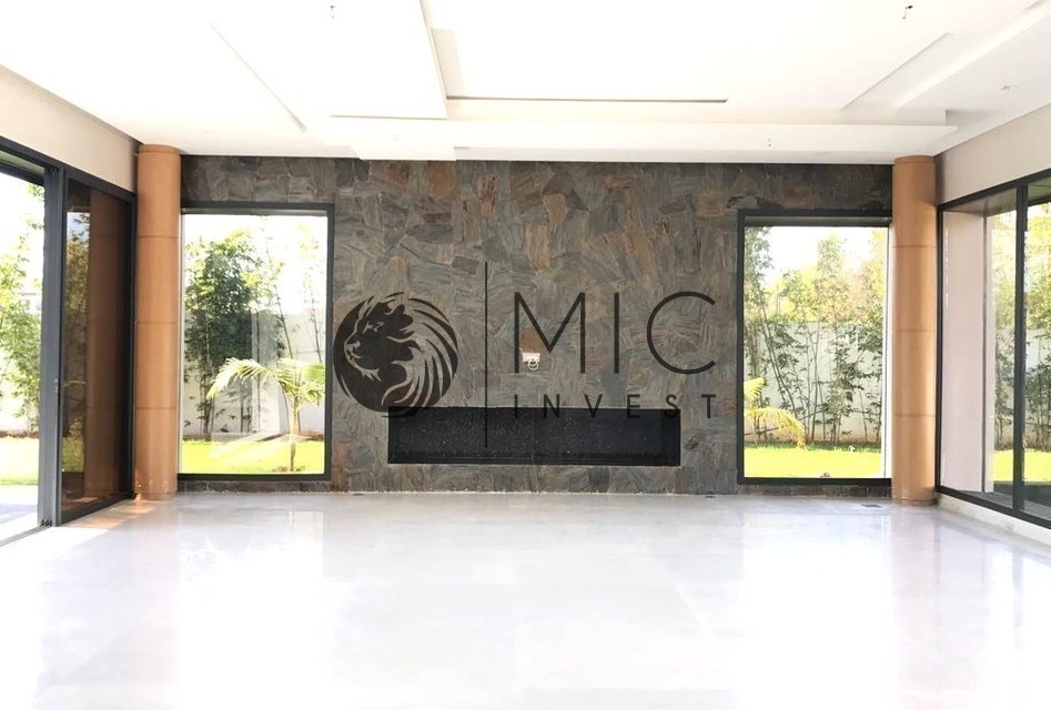 Villa 300 m² f Souissi — 7
