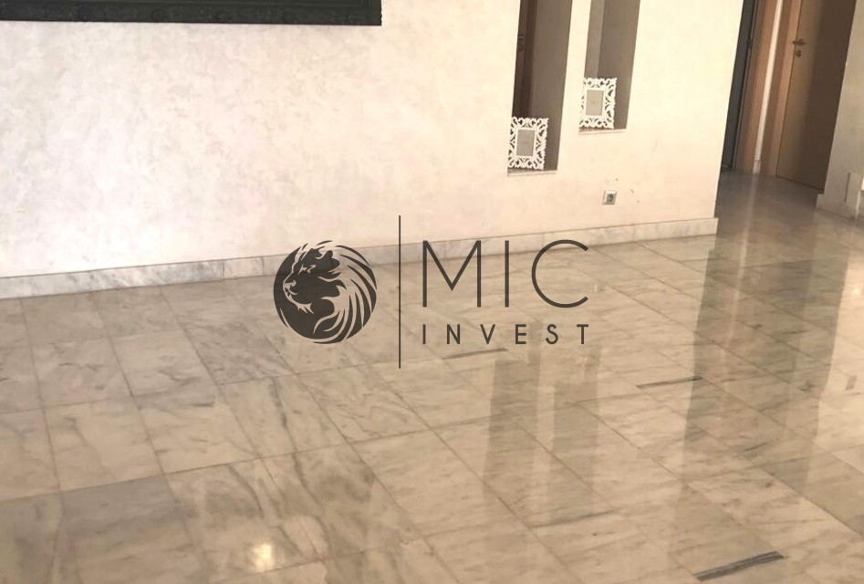 MAGNIFIQUE VILLA DE 380 M² EN FRONT DE GOLF AVEC PISCINE — 5