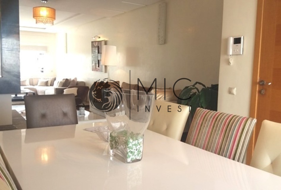 TRÈS BEL APPARTEMENT MEUBLÉ DE 135 M² EN RÉSIDENCE FERMÉE — 6