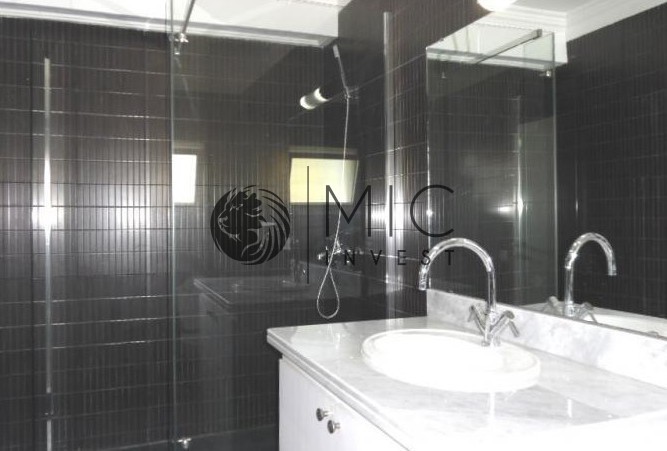 BELLE VILLA NEUVE DE GRAND STANDING, COMMERCIAL POSSIBLE — 2