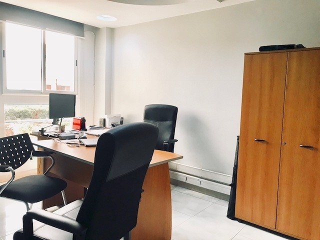 Plateau de bureau à vendre de 200 m² - Gauthier — 2