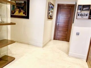 Très bel appartement vide de 170 m² Racine — 4