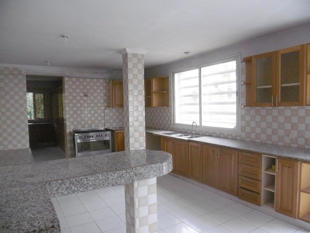 Très belle Villa 1000 m² à louer, Californie, Casablanca — 6
