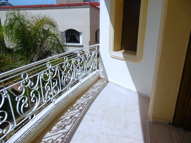 Belle villa meublé de 360 m² Ain Sebaa — 6