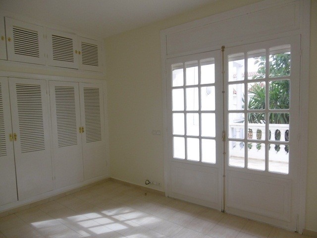 Villa 600 m² à CIL — 10