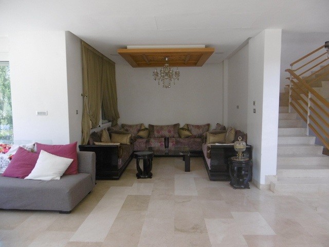 Belle villa à louer de 520 m² - Bouskoura — 3