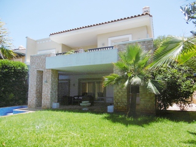Belle villa à louer de 700 m² Dar Bouazza