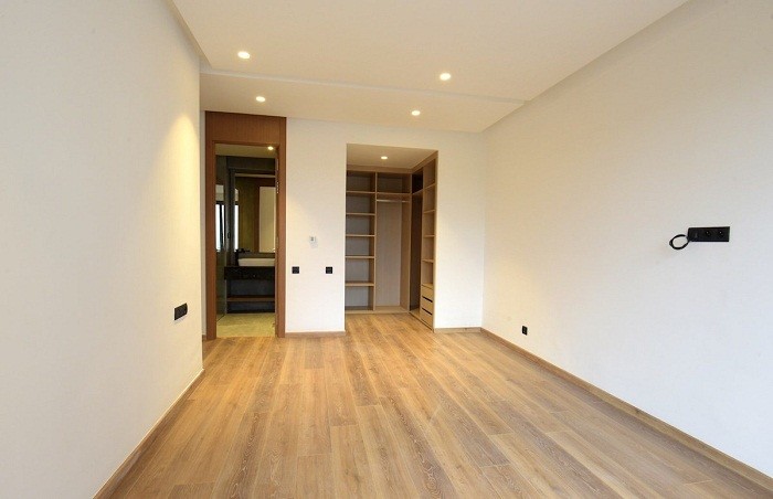 Appartement d'angle ensoleillé de 137 m² à vendre à la Ferme Bretonne. — 2