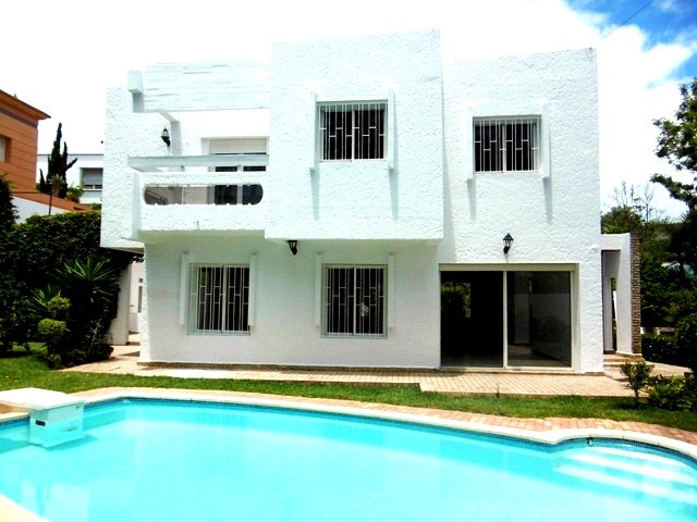 Magnifique Villa 670 m² à louer, Longchamps, Casablanca