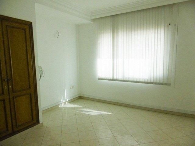 Bureau 110 m² à louer, Maârif Extension, Casablanca — 2