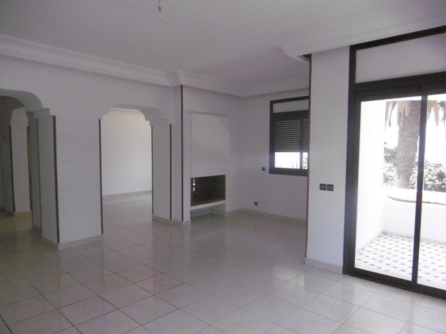 Bel appartement à louer de 250 m² - Bourgogne