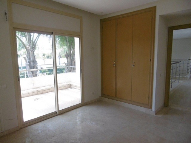Villa 700 m² à Californie — 9