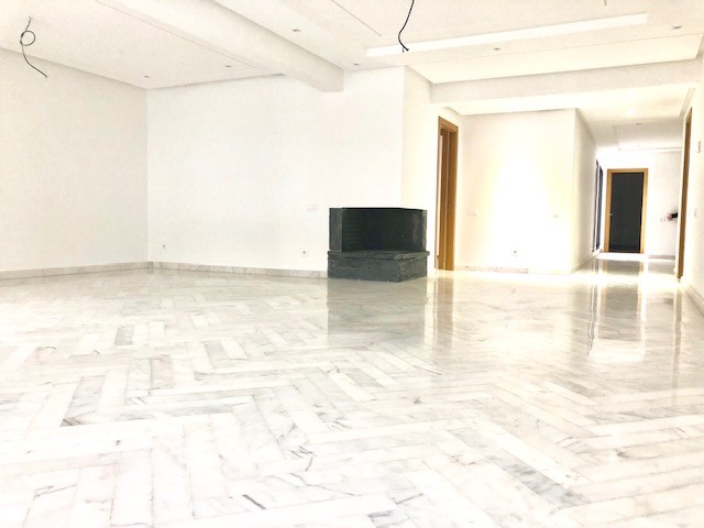Très bel appartement neuf de 215 m² Palmier — 3