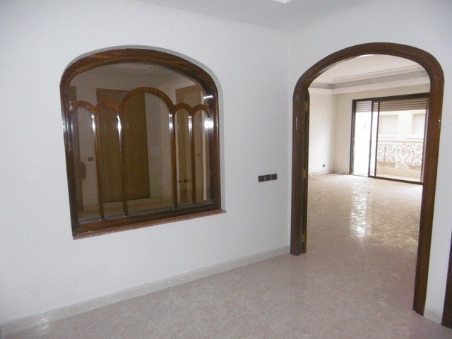Appartement à louer de 192 m² Racine — 2
