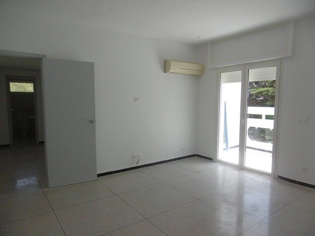 Villa 670 m² à Longchamps — 7
